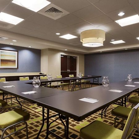 Hampton Inn And Suites Camp Springs Bagian luar foto